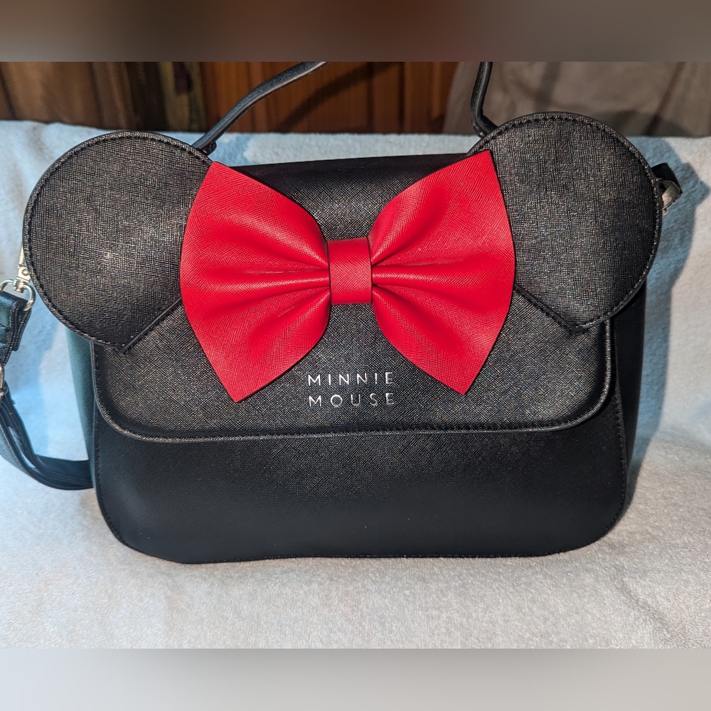 Disney Loungefly Minnie Mouse Ears and Red Bow crossbody bag.